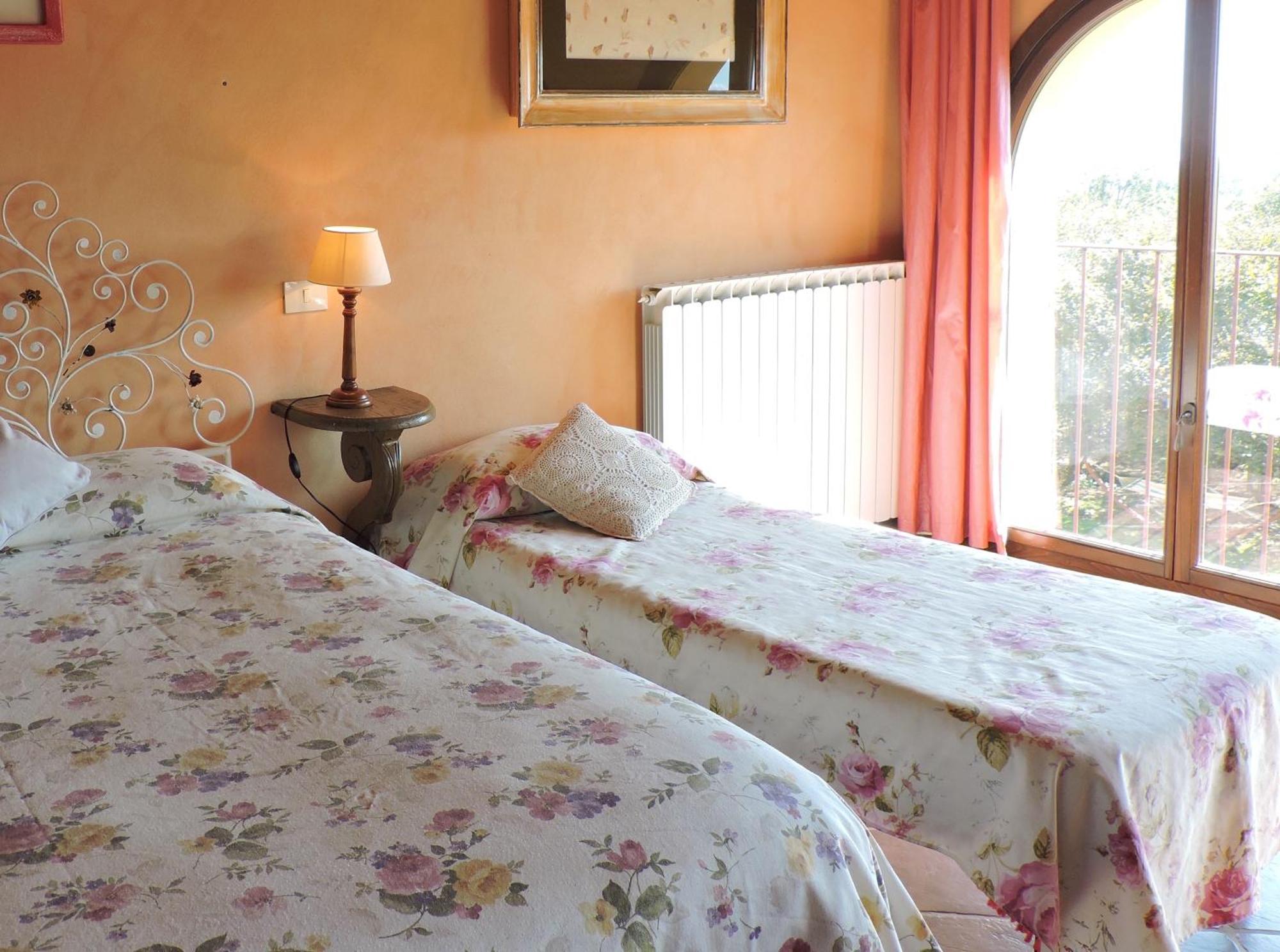 Casale Fedele Family Relax B&B Vicino Al Borgo Ronciglione  Luaran gambar