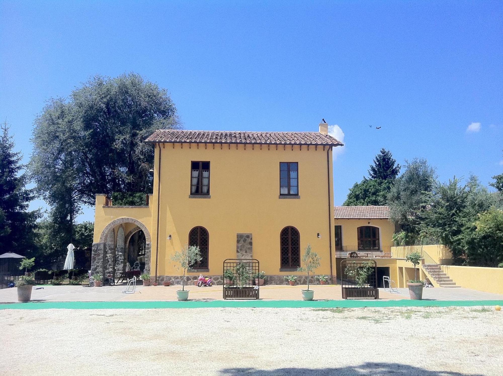 Casale Fedele Family Relax B&B Vicino Al Borgo Ronciglione  Luaran gambar