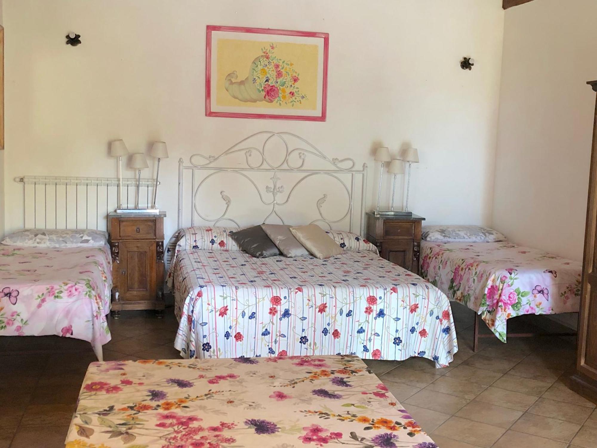 Casale Fedele Family Relax B&B Vicino Al Borgo Ronciglione  Luaran gambar