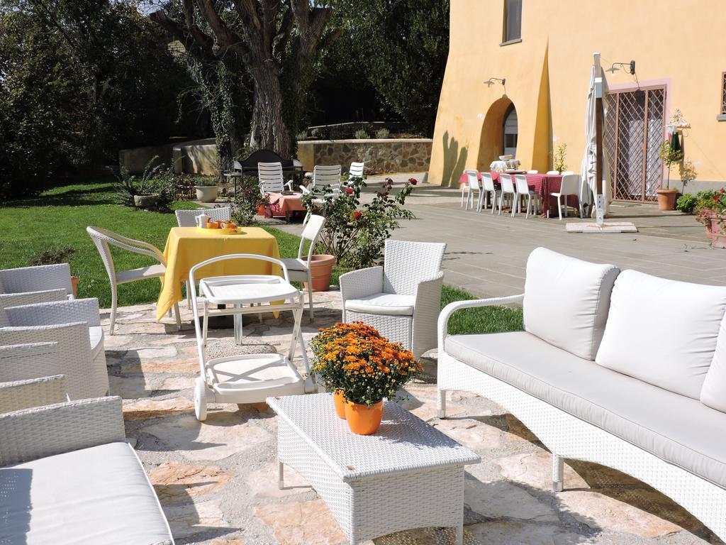 Casale Fedele Family Relax B&B Vicino Al Borgo Ronciglione  Luaran gambar
