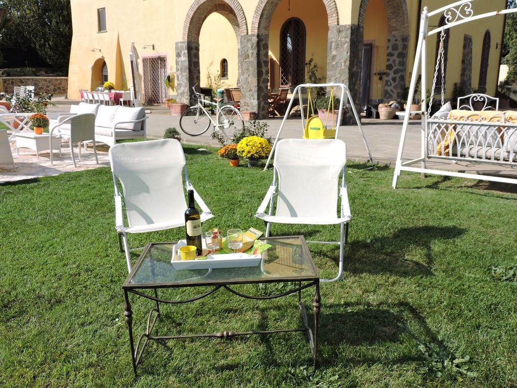 Casale Fedele Family Relax B&B Vicino Al Borgo Ronciglione  Luaran gambar
